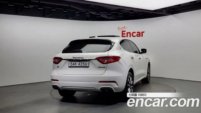 Maserati Levante 2018 Белый из Кореи, фото 5