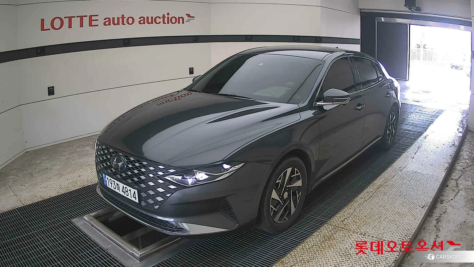 Hyundai Grandeur Hybrid 2022 Nocturne Grey Metallic из Кореи, фото 5