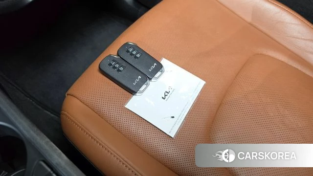 Kia Sportage 5th Generation 2023 Белый из Кореи, фото 5