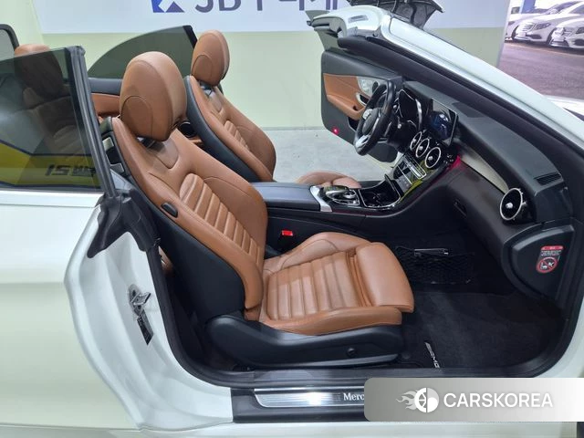 Mercedes-Benz C-Class W205 2019 Белый из Кореи, фото 5