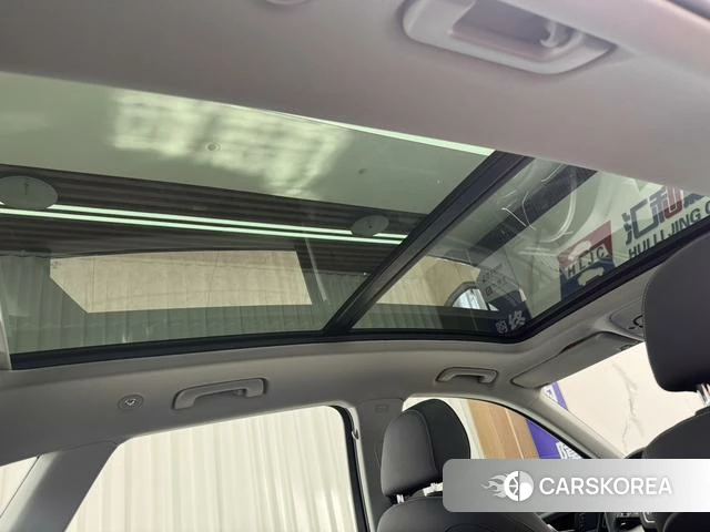 Audi Q5L 2023 Белый из Китая, фото 5