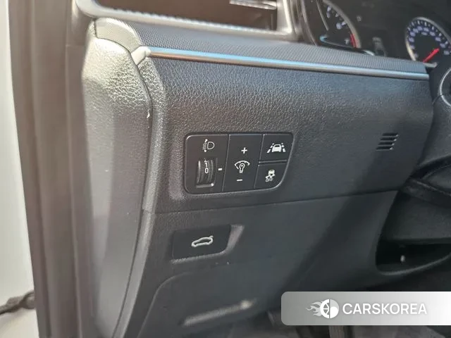 Kia K5 3rd generation 2022 Белый из Кореи, фото 5