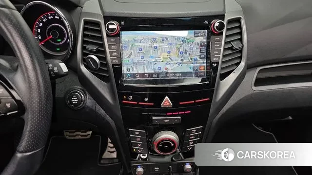 Ssangyong Tivoli Armor 2018 Белый из Кореи, фото 5