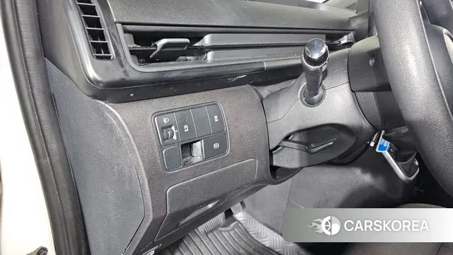 Hyundai Staria 2021 Белый из Кореи, фото 5