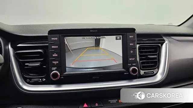 Kia Stonic 2018 Белый из Кореи, фото 5