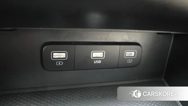 Kia Carnival 4th generation 2022 Черный из Кореи, фото 5