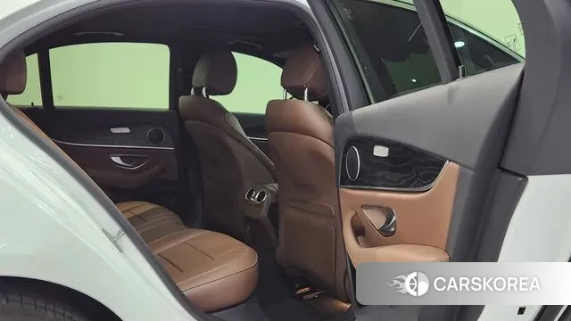 Mercedes-Benz E-Class W213 2023 Белый из Кореи, фото 5