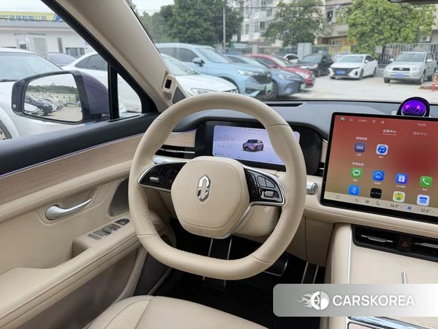 AITO Ask the world M5 2025 Фиолетовый из Китая, фото 5