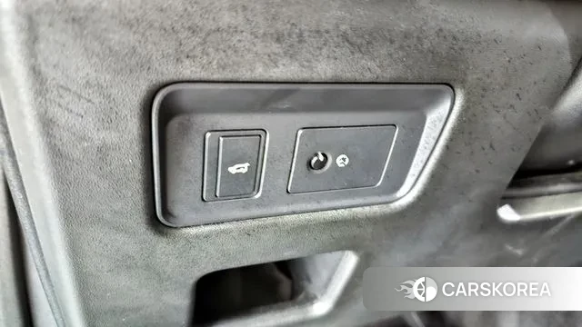 Land Rover Discovery 5 2018 Белый из Кореи, фото 5