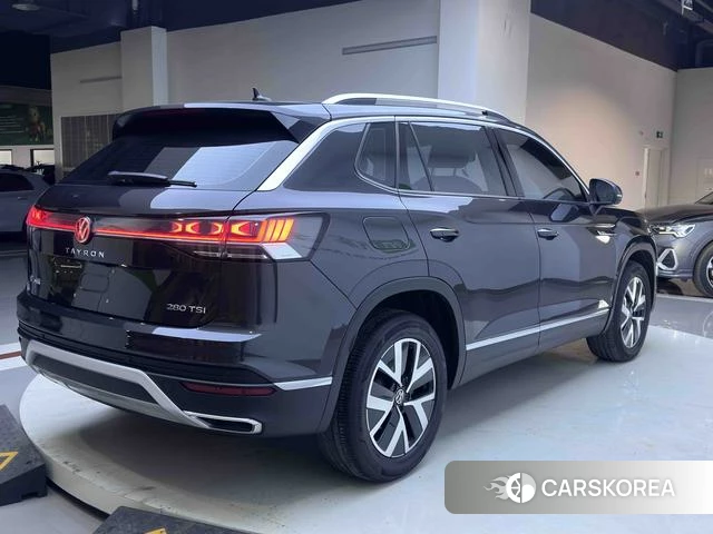 Volkswagen Tanyue 2022 Черный из Китая, фото 5
