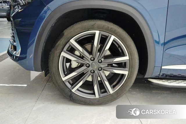 Geely Automobile Xingyue L 2022 Синий из Китая, фото 5