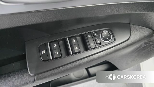 Kia The New K3 2nd generation 2021 Белый из Кореи, фото 5