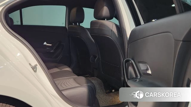 Mercedes-Benz A-Class W177 2020 Белый из Кореи, фото 5