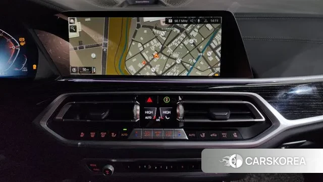 BMW X7 (G07) 2021 Черный из Кореи, фото 5