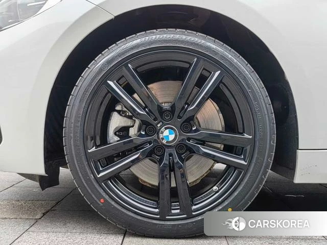 BMW 1 series 2023 Белый из Китая, фото 5