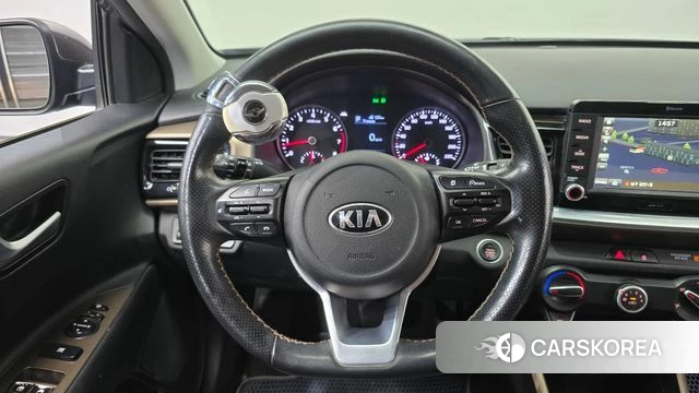 Kia Stonic 2018 Серый из Кореи, фото 5