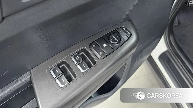 Kia Sportage The Bold 2019 Белый из Кореи, фото 5