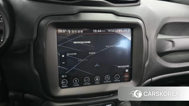 Jeep Renegade 2018 Черный из Кореи, фото 5