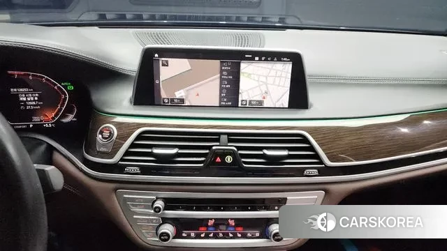 BMW 7 Series (G11) 2020 Черный из Кореи, фото 5