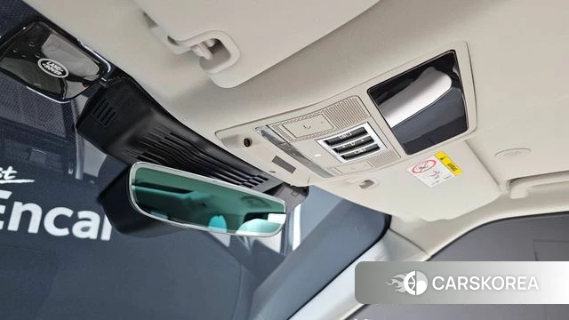 Land Rover Discovery 5 2025 Белый из Кореи, фото 5