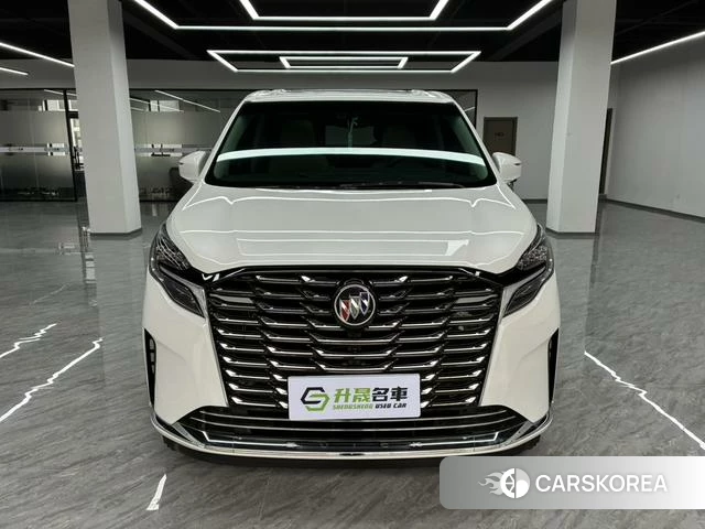 Buick GL8 2024 Белый из Китая, фото 5