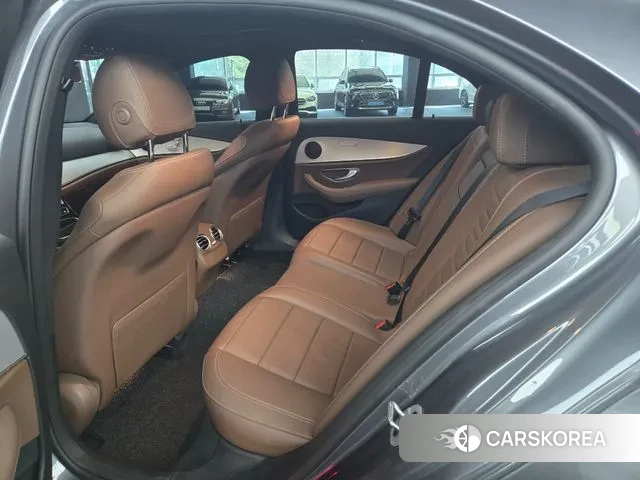 Mercedes-Benz E-Class W213 2020 Серый из Кореи, фото 5