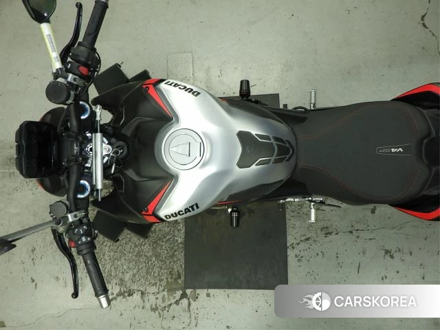 Ducati STREETFIGHTER V4 S 2022 из Японии, фото 2