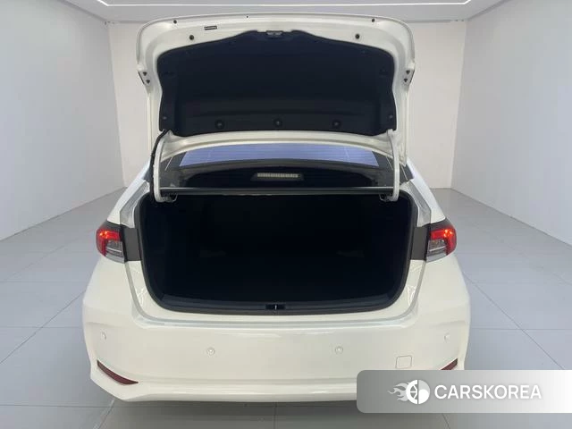 Toyota Corolla 2022 Белый из Китая, фото 5