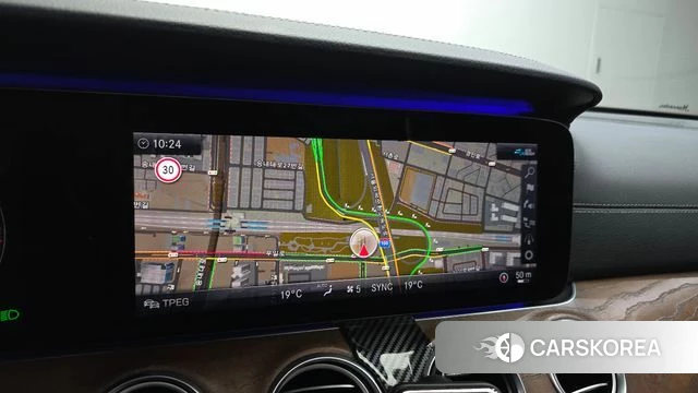 Mercedes-Benz E-Class W213 2020 Белый из Кореи, фото 5