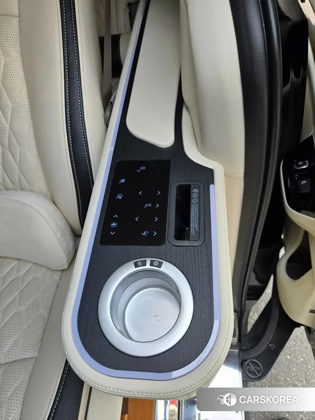 Kia Carnival 4th generation 2022 Черный из Кореи, фото 5