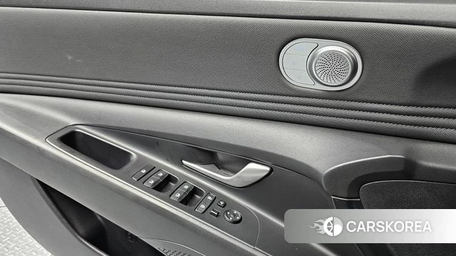 Hyundai Avante (CN7) 2020 Серебристо-серый из Кореи, фото 5