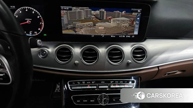 Mercedes-Benz E-Class W213 2019 Белый из Кореи, фото 5
