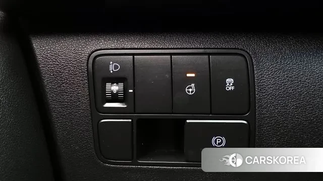 Hyundai Staria 2023 Желтый из Кореи, фото 5