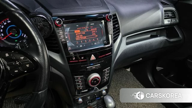 Ssangyong Tivoli Armor 2018 Белый из Кореи, фото 5