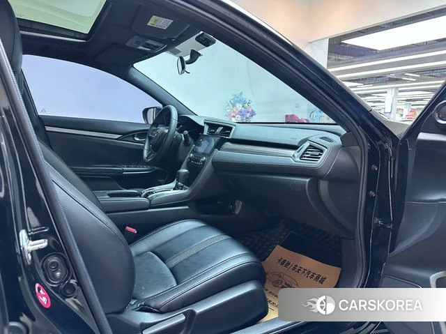 Honda Civic 2021 Черный из Китая, фото 5