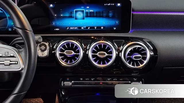 Mercedes-Benz A-Class W177 2020 Белый из Кореи, фото 5