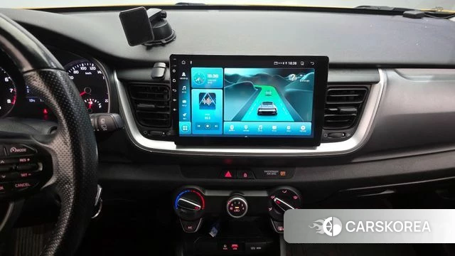 Kia Stonic 2018 Желтый из Кореи, фото 5