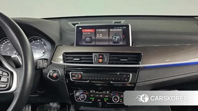 BMW X1 (F48) 2020 Черный из Кореи, фото 5