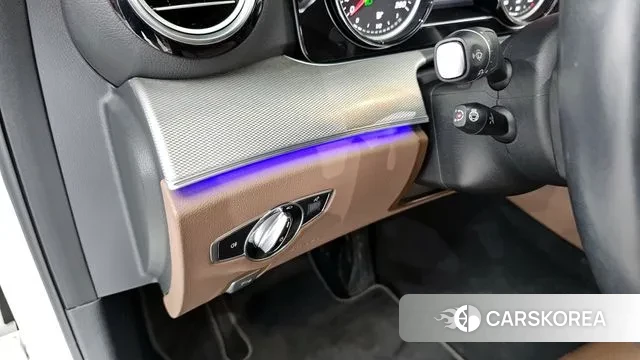 Mercedes-Benz E-Class W213 2019 Белый из Кореи, фото 5