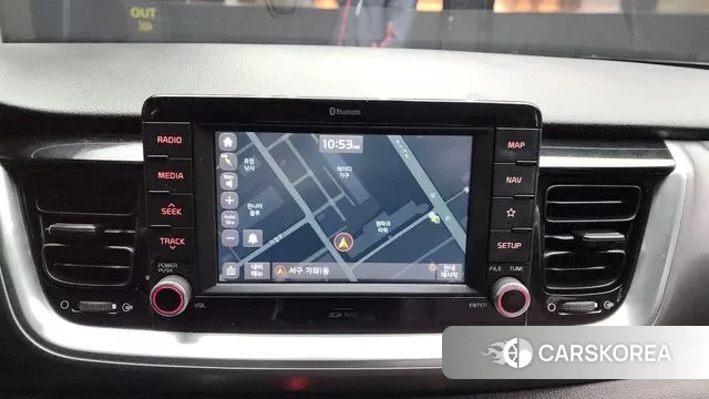 Kia Stonic 2018 Белый из Кореи, фото 5