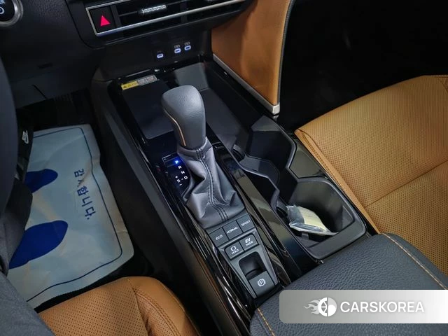 Toyota Camry (XV80) 2025 Черный из Кореи, фото 5