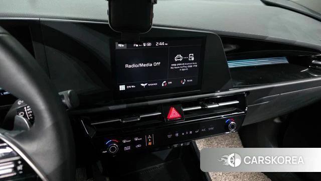 Kia Di Ol Nu Niro 2022 Белый из Кореи, фото 5