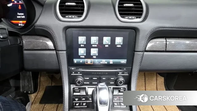 Porsche 718 Boxster 2021 Красный из Кореи, фото 5