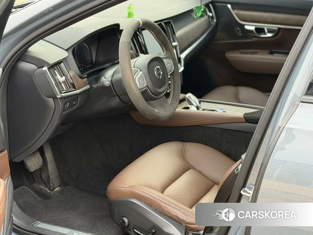 Volvo V90 2021 Синий из Китая, фото 5