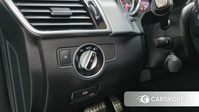 Mercedes-Benz GLE - Class W166 2018 Синий из Кореи, фото 5