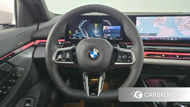 BMW 5 Series (G60) 2025 Белый из Кореи, фото 5
