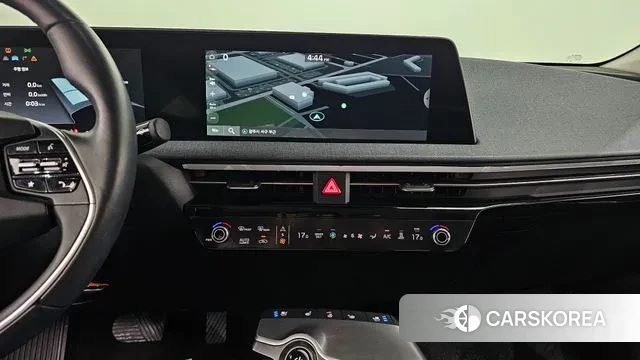 Kia EV6 id 2889947 из Кореи 5