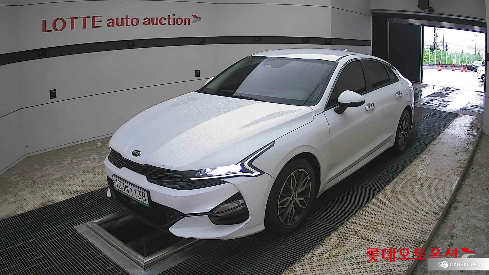 Kia K5 2021 Белый из Кореи, фото 5