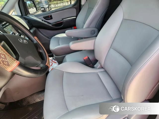 Hyundai The New Grand Starex 2019 Черный из Кореи, фото 5