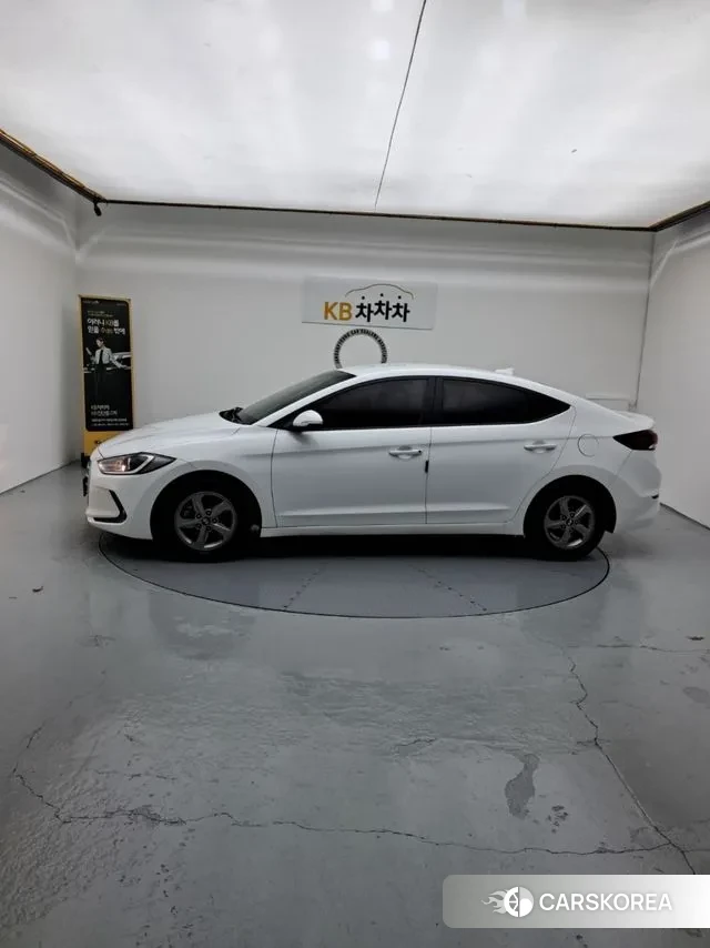 Hyundai Avante AD 2018 Черный из Кореи, фото 5